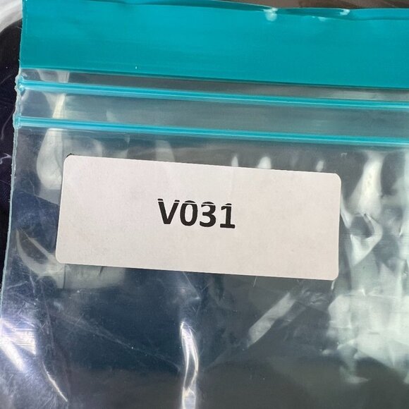 Denver Hayes Classic  Fit Never Iron Button Down XL - Picture 9 of 9